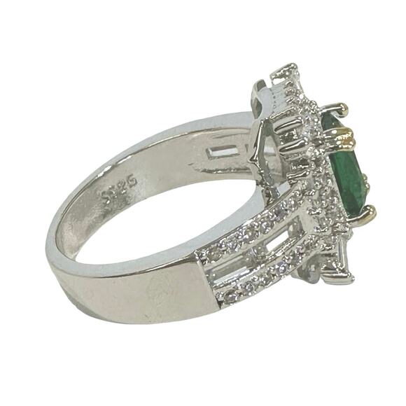 New 925 stamped silver ring. Square simulated emerald with zirconia halo 7 - 9 - Picture 2 of 6